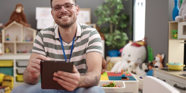 Katarzyna Batko-Tołuć: Osoby w kryzysie dziadostwa