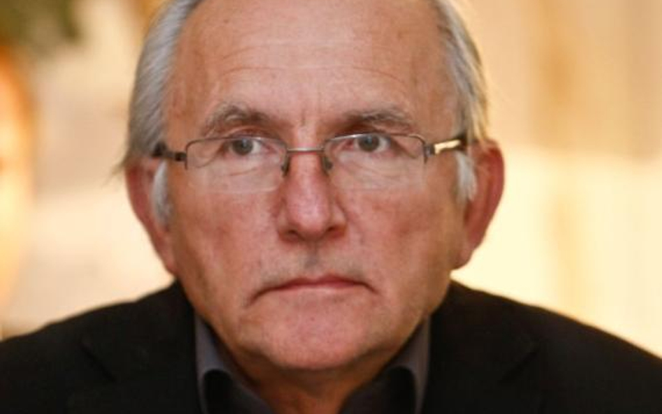 prof. Janusz Czapiński