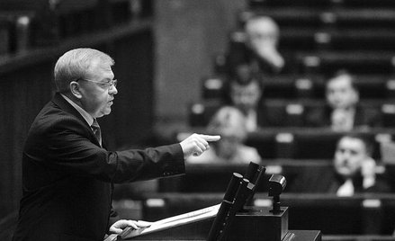 Chlebowski kontratakuje