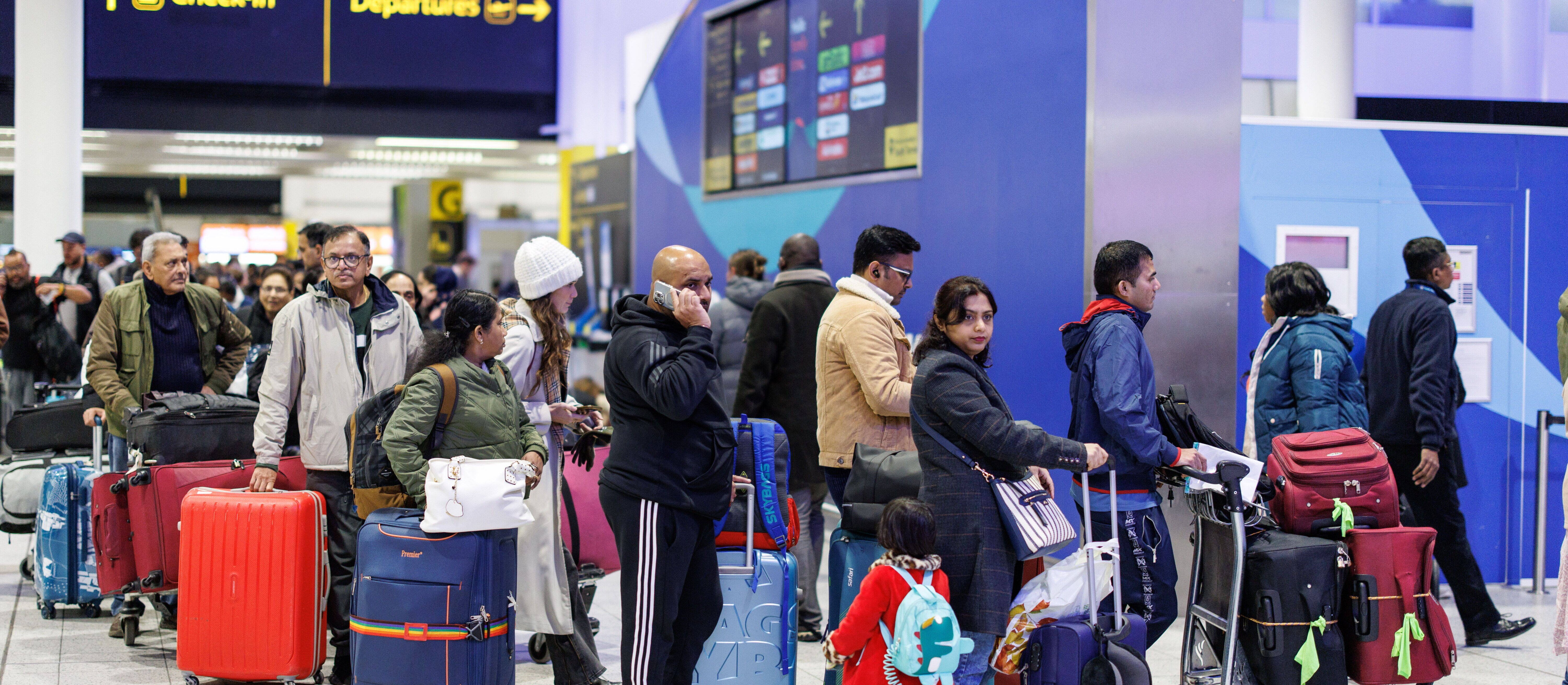 Brytyjczycy odzyskują turystyczny optymizm. Ruszają do biur podróży