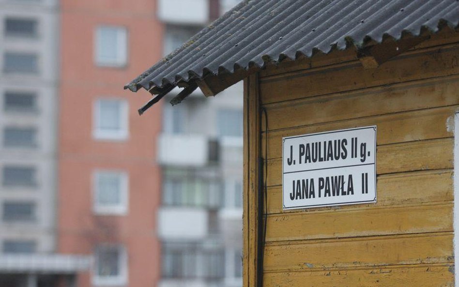 Litwa: Mała tabliczka, sprawa międzynarodowa
