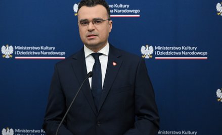 - Nie ma miejsca na tego typu marnotrawienie pieniędzy w instytucjach takich jak stowarzyszenie – po