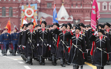 Kozacy w czasie Parady Zwycięstwa w Moskwie