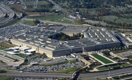 Pentagon wciąż nie może darować Pollardowi wycieku tajnych informacji - podkreśla AFP