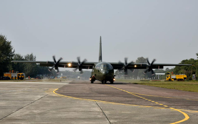 Czwarty z pięciu zakupionych przez Siły Powietrzne Republiki Bangladeszu samolotów C-130J Super Herc