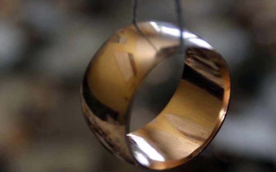 Skupują złoto poniżej ceny