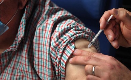 Minister zdrowia: Do końca wakacji wszyscy chętni mają być zaszczepieni przeciw COVID-19