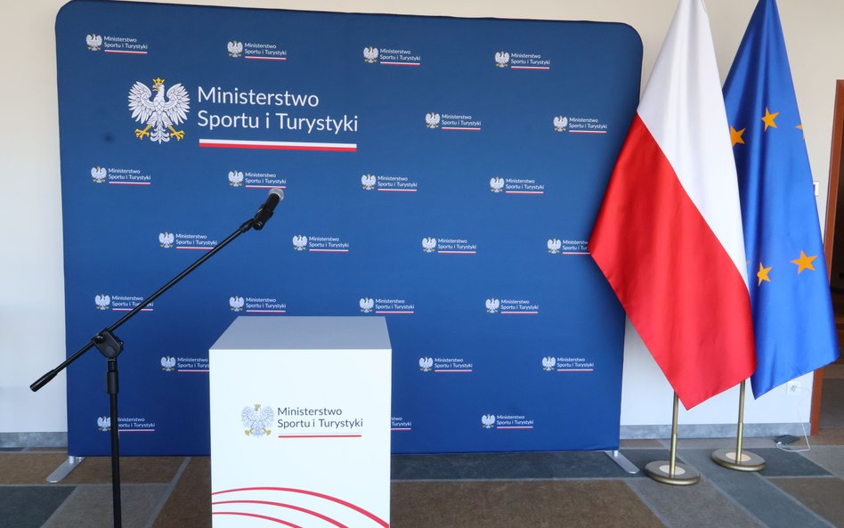 Ministerstwo zamówiło w zeszłym roku 12 strategii, jedną z nich miała być strategia dotycząca marki 