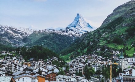 Matterhorn to jeden z najbardziej charakterystycznych szczytów górskich na świecie.