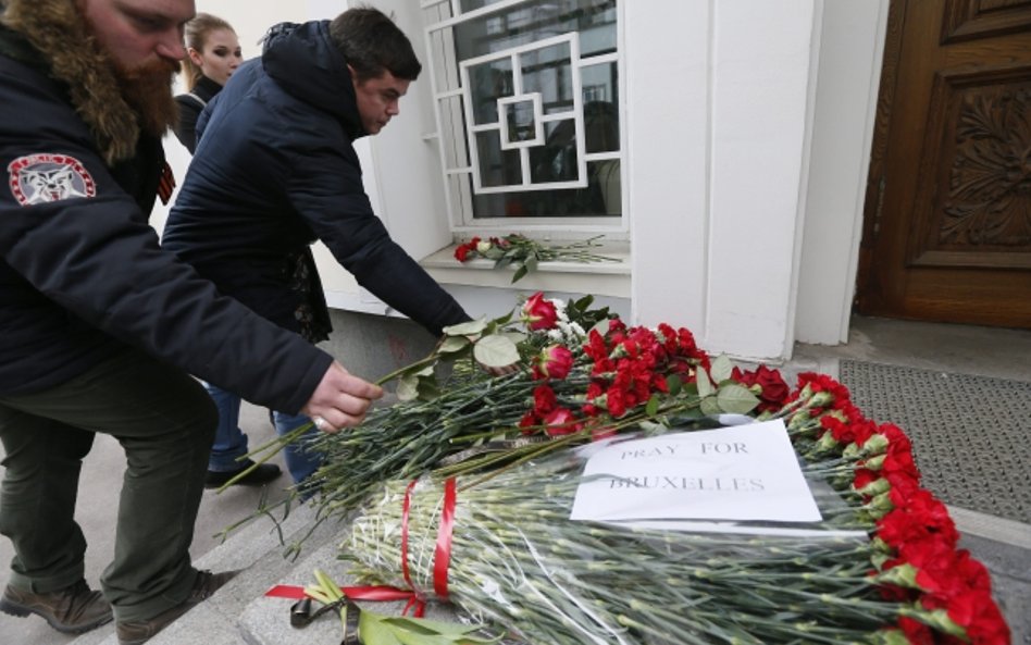 Przed ambasadą Belgii w Moskwie