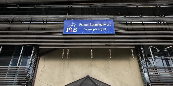 Dwa wywiady i wzajemne oskarżenia na platformie X. „Udajesz, iż nic się nie stało?”