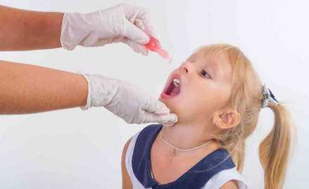 Badacze: Szczepionka na polio może chronić przed COVID-19