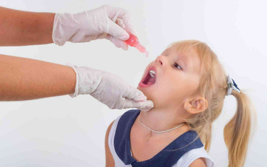 Badacze: Szczepionka na polio może chronić przed COVID-19
