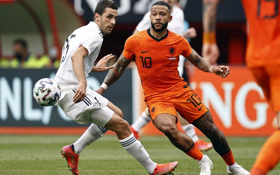 Memphis Depay trafi do Barcelony?