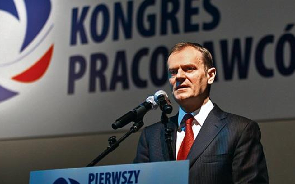 Premier Donald Tusk (na zdjęciu na I Kongresie Pracodawców w 2008 r.) chce po wyborach zrealizować d