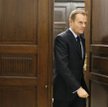 Według specjalistów Donald Tusk tworzył gabinet na czas koniunktury. W obliczu kryzysu powinien prze
