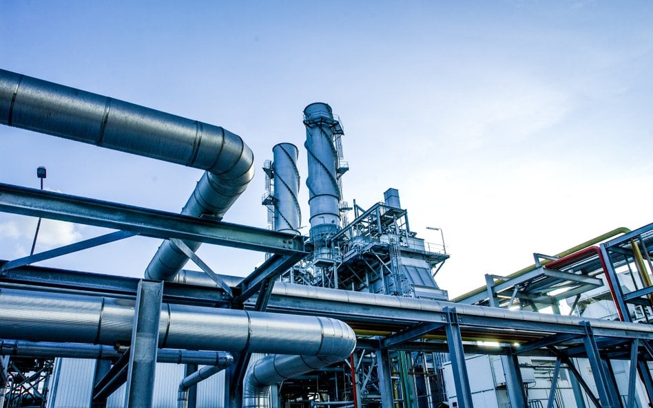 PMI w górę, a stopy w dół?