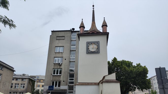 Do wyremontowanego budynku wkrótce ma powrócić także zegarmistrz