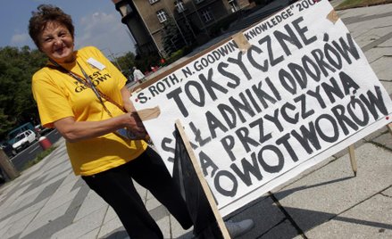 Irena Sienkiewicz podczas protestu w 2006 r.