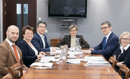 Uczestnicy debaty dyskutowali o zmianach, jakie nastąpią jesienią