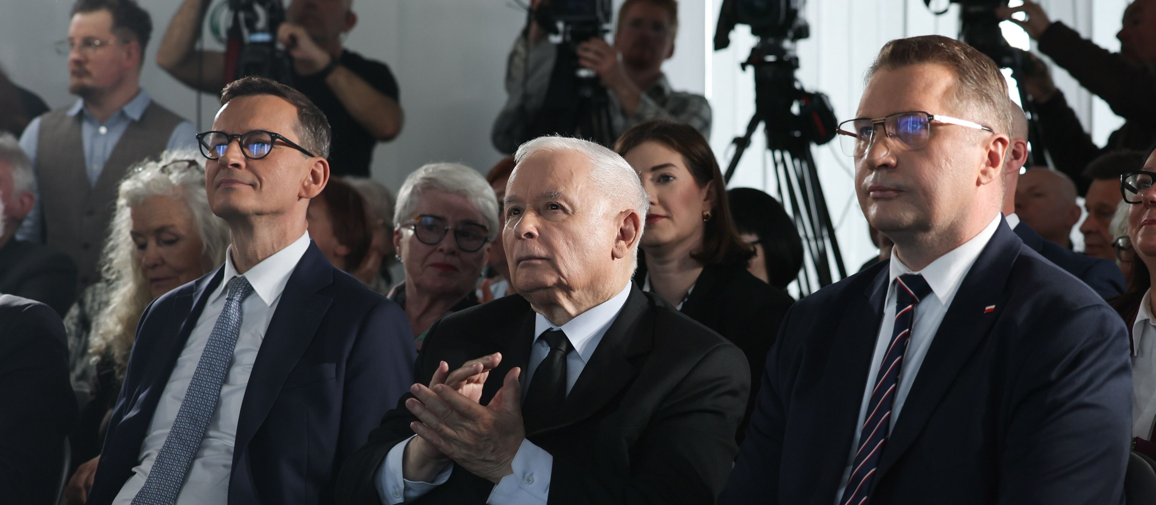 Michał Szułdrzyński: PiS Is Divided on Ukraine. Przemysław Czarnek and Mateusz Morawiecki Are on other  Sides