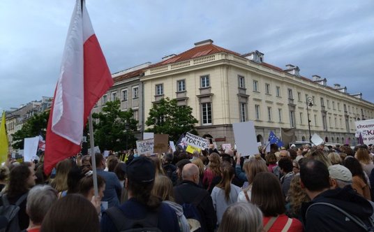 "Ani jednej więcej!". Protest w Warszawie