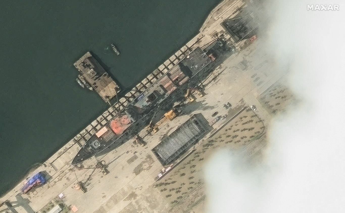 Korea Płn.: Wypadek w czasie wodowania niszczyciela. Kim Dzong Un: Cios w godność kraju