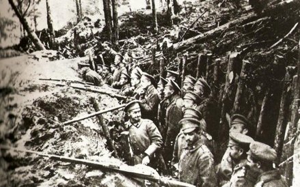 Z chwilą wybuchu I wojny światowej Zakaukazie i Azja Środkowa stanęły w ogniu. Front kaukaski był ob