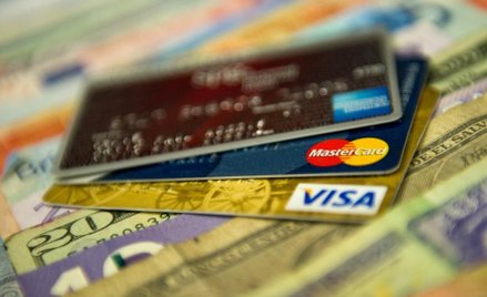 Rosja: banki blokują karty Visa i Mastercard