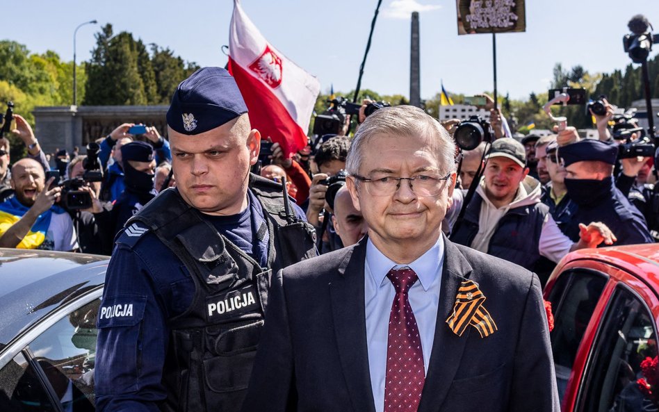 Ambasador Rosji w Polsce Siergiej Andriejew nie złożył kwiatów na Cmentarzu Mauzoleum Żołnierzy Radz