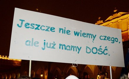 Robert Mazurek: Pisolubów do kruchty, Scheuring-Wielgus na prymasa