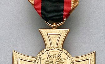Krzyż Honorowy za Męstwo ustanowiony w RFN w 2008 r.