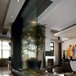 Ten 300-metrowy penthouse został zaprojektowany przez znaną pracownię architektoniczną z Mediolanu. 