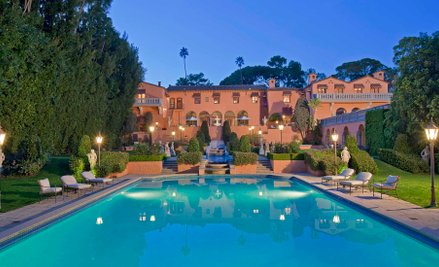 Zdjęcia: The Agency