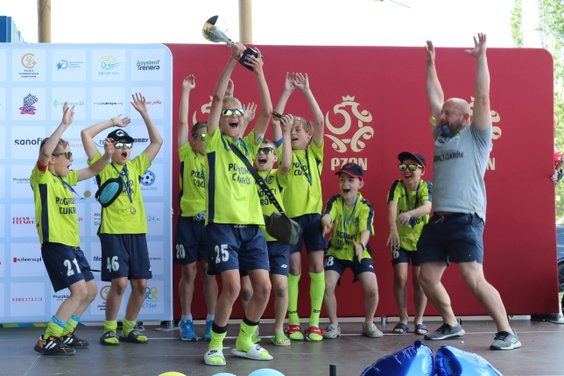 Pogromcy Cukrów Zieloni, zwycięzcy IOBB023 w kategorii 2012-2011