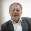 Na razie czekamy, bo na giełdzie jest jeszcze zbyt mały ruch. Jednak już widać ożywienie i jeśli ono