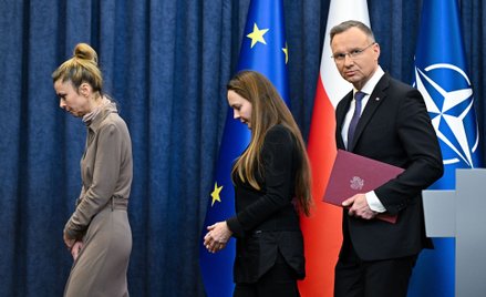 Andrzej Duda z żonami Mariusza Kamińskiego i Macieja Wąsika