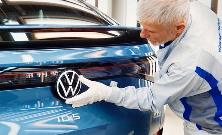 Volkswagen musi przenieść produkcję z Ukrainy