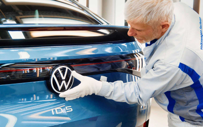 Volkswagen musi przenieść produkcję z Ukrainy