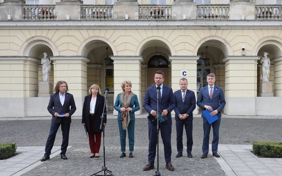 Samorządowcy chcą być jesienią języczkiem u wagi