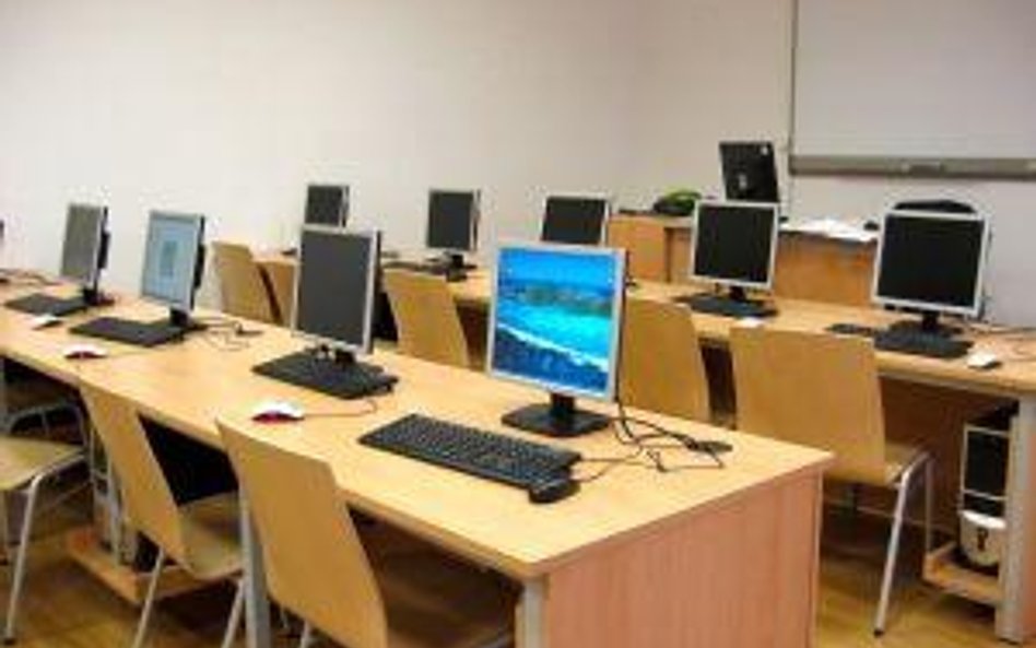 Przepisy o urlopach szkoleniowych są nieprecyzyjne
