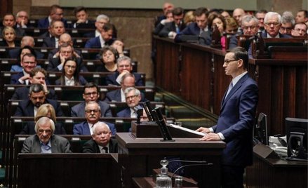 Trzy czwarte wyborców Zjednoczonej Prawicy wierzy, że nie dojdzie do rozłamu