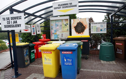 Segregacja odpadów po nowemu: więcej czasu dla gmin