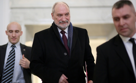 Gen. Janusz Bronowicz: Sytuacja w armii jest bardzo poważna