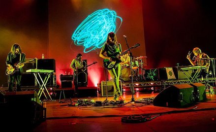 Tame Impala. Fot. Allapologies v/ lic. Attribution-ShareAlike 3.0 Unported (CC BY-SA 3.0)