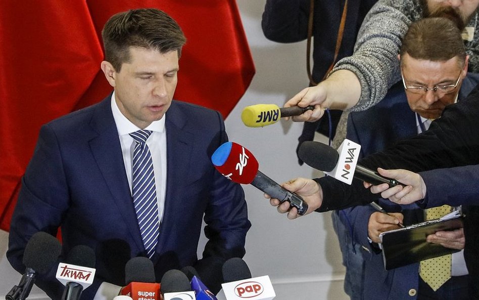 Petru: Dołączamy do bojkotu Telewizji Publicznej