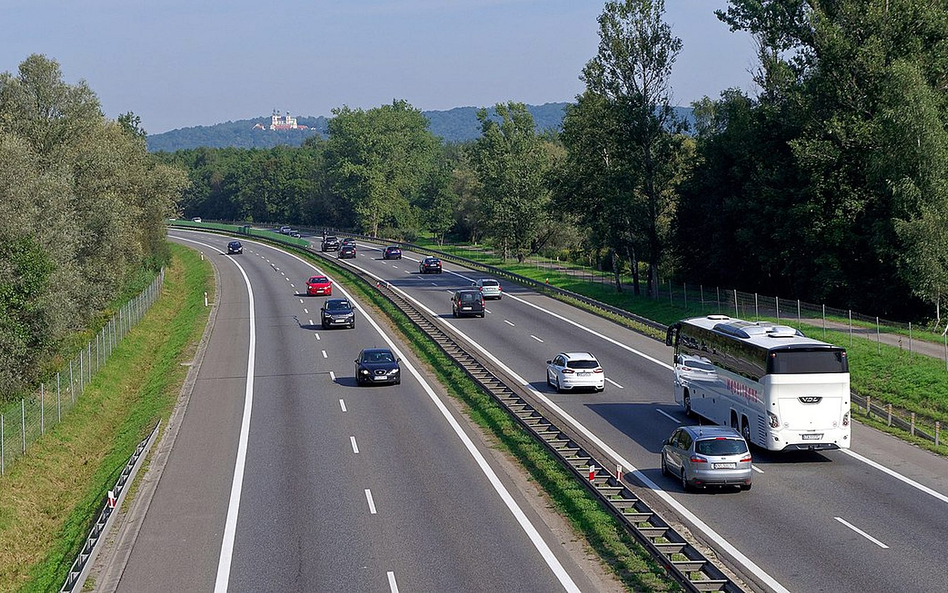 Mocno tanieje przejazd koncesyjną autostradą A4