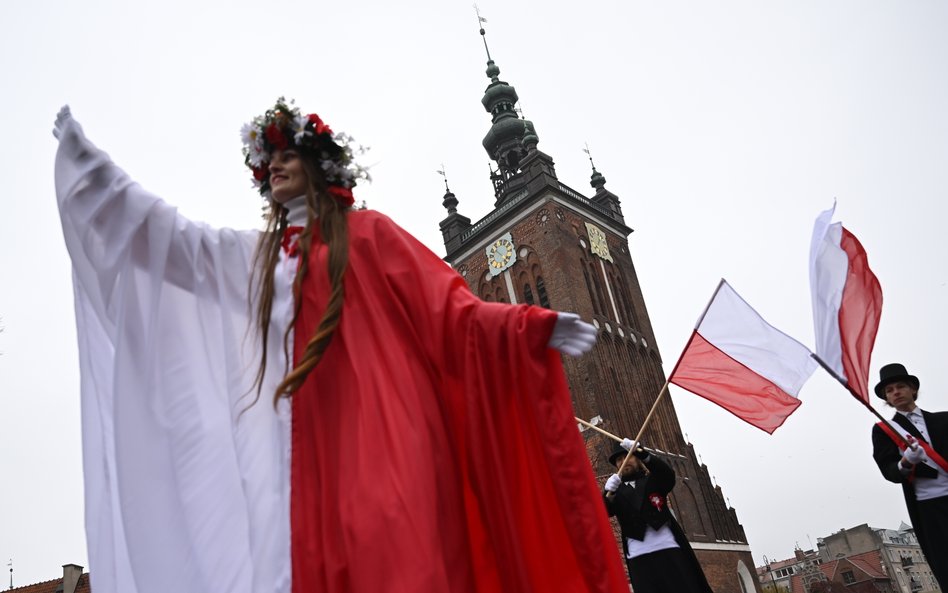 Parada Niepodległości na ulicy Gdańska