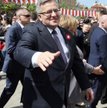 Zarówno prezydent Bronisław Komorowski, jak i premier David Cameron woleli uniknąć debaty z przeciwn