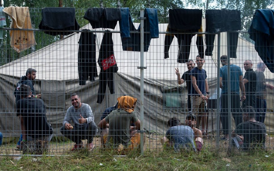 Obóz dla nielegalnych imigrantów przybyłych z Białorusi na poligonie litewskiego MSW w Rudnikach, 13